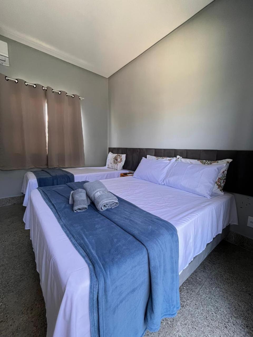 Casa Recanto Bomfim - 700 Metros Da - 05 Climatizadas Com Area De Lazer Incrivel -